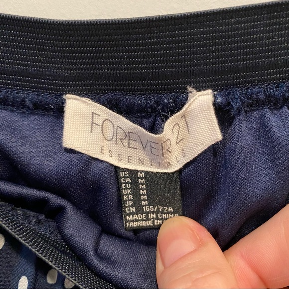 Forever 21 Navy Blue Pleated Polka Dot Skirt Women’s Size Medium - Picture 8 of 11